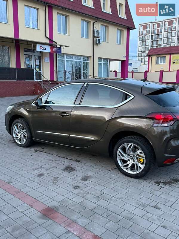 Хэтчбек Citroen DS4 2011 в Луцке
