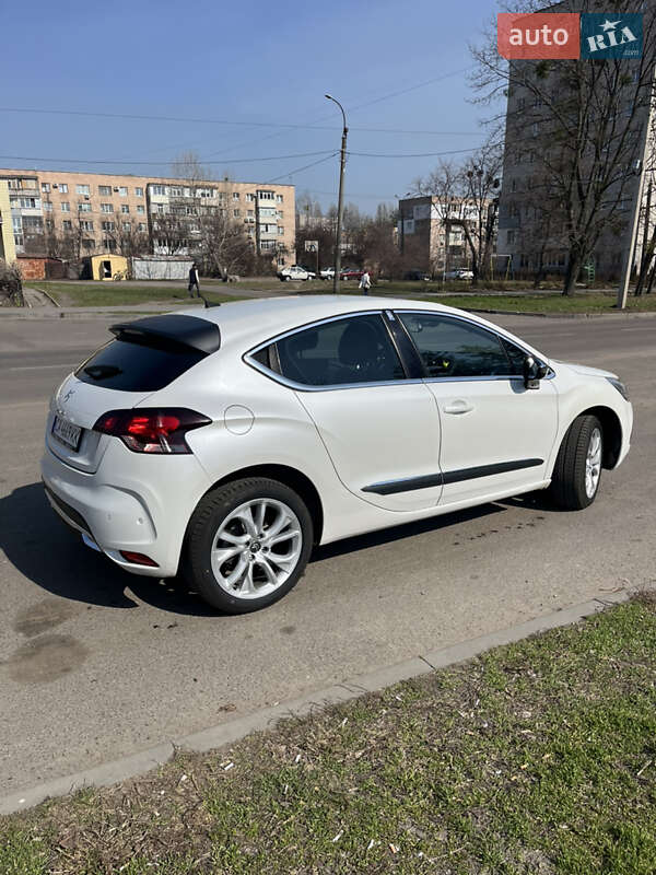 Хэтчбек Citroen DS4 2012 в Черкассах