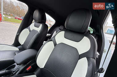 Хэтчбек Citroen DS4 2012 в 