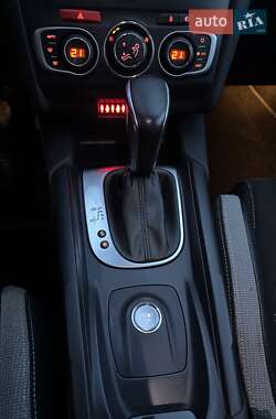 Хетчбек Citroen DS4 2016 в 