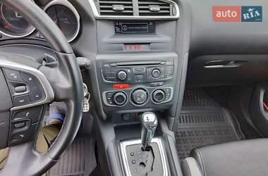 Хэтчбек Citroen DS4 2013 в 