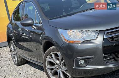 Хэтчбек Citroen DS4 2015 в 