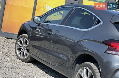 Хэтчбек Citroen DS4 2015 в 