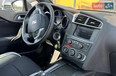 Хэтчбек Citroen DS4 2015 в 