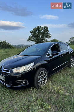 Хэтчбек Citroen DS4 2012 в Ромнах