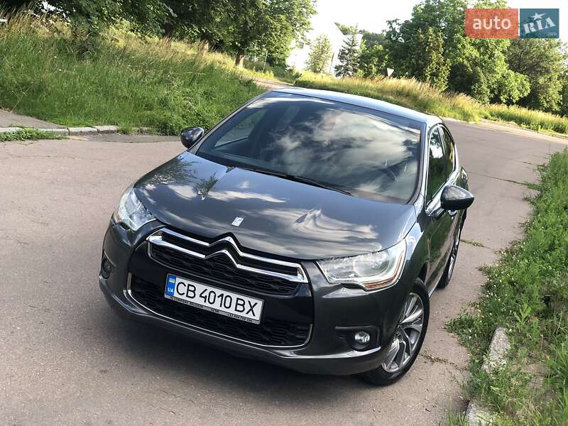 Хэтчбек Citroen DS4 2014 в 