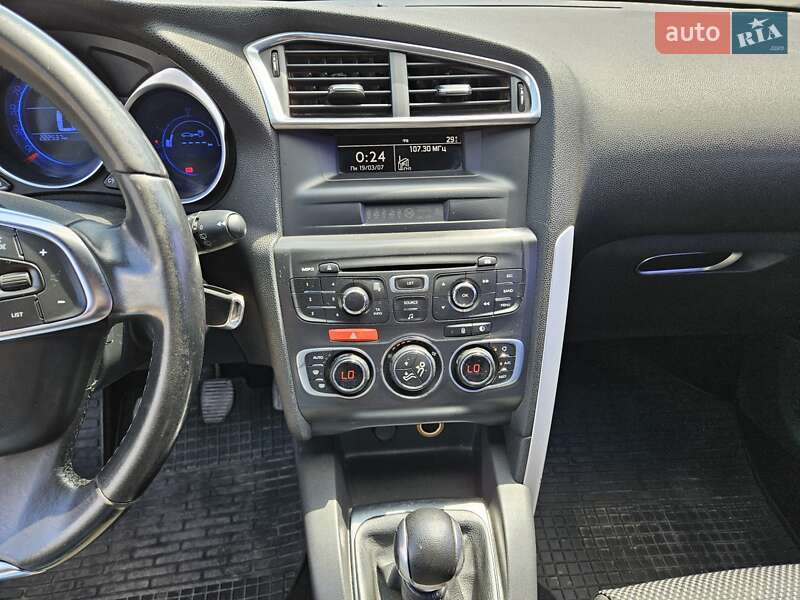 Хэтчбек Citroen DS4 2012 в Шостке фото 16 Хэтчбек Citroen DS4 2012 в Шостке
