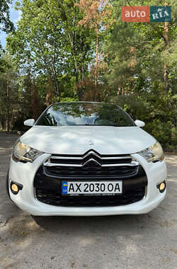 Хэтчбек Citroen DS4 2012 в 