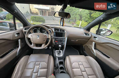 Хэтчбек Citroen DS4 2012 в 