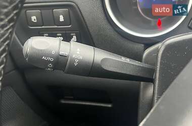 Хэтчбек Citroen DS4 2016 в 
