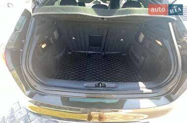 Хэтчбек Citroen DS4 2012 в 