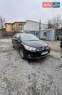 Хэтчбек Citroen DS4 2012 в Долине