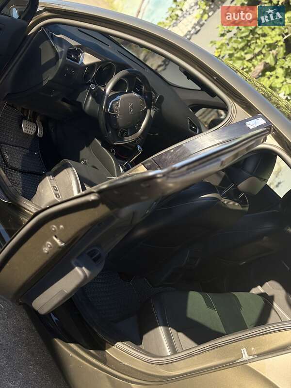 Хэтчбек Citroen DS4 2012 в Днепре