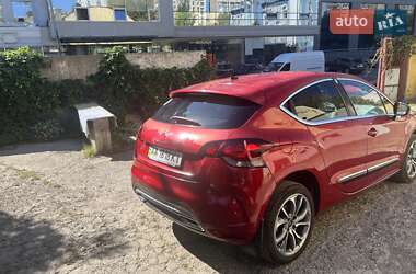 Хэтчбек Citroen DS4 2013 в 