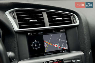 Хэтчбек Citroen DS4 2012 в 