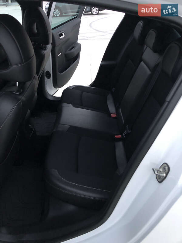 Хетчбек Citroen DS4 2014 в Києві