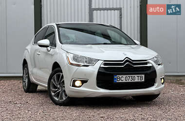 Хэтчбек Citroen DS4 2011 в 