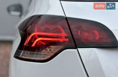 Хэтчбек Citroen DS4 2011 в 