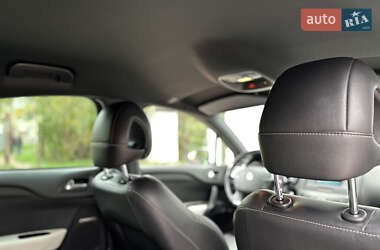 Хэтчбек Citroen DS4 2011 в 