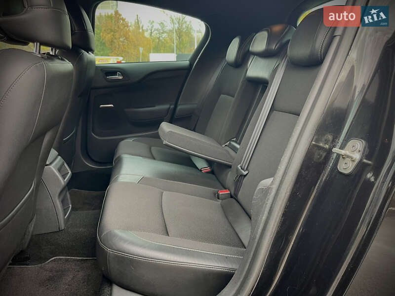 Хетчбек Citroen DS4 2012 в Києві