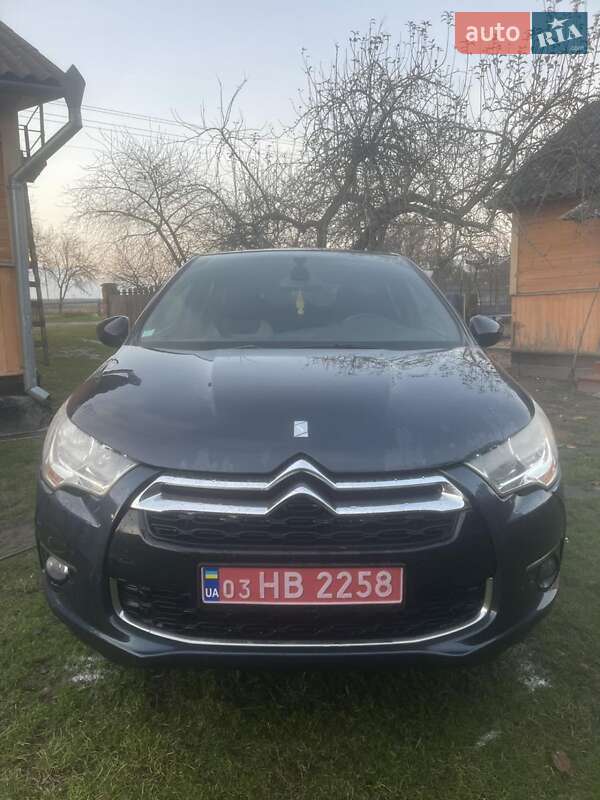 Хетчбек Citroen DS4 2011 в Рівному фото Хетчбек Citroen DS4 2011 в Рівному
