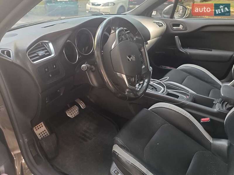 Хетчбек Citroen DS4 2013 в Києві