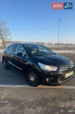 Хетчбек Citroen DS4 2012 в Ромнах