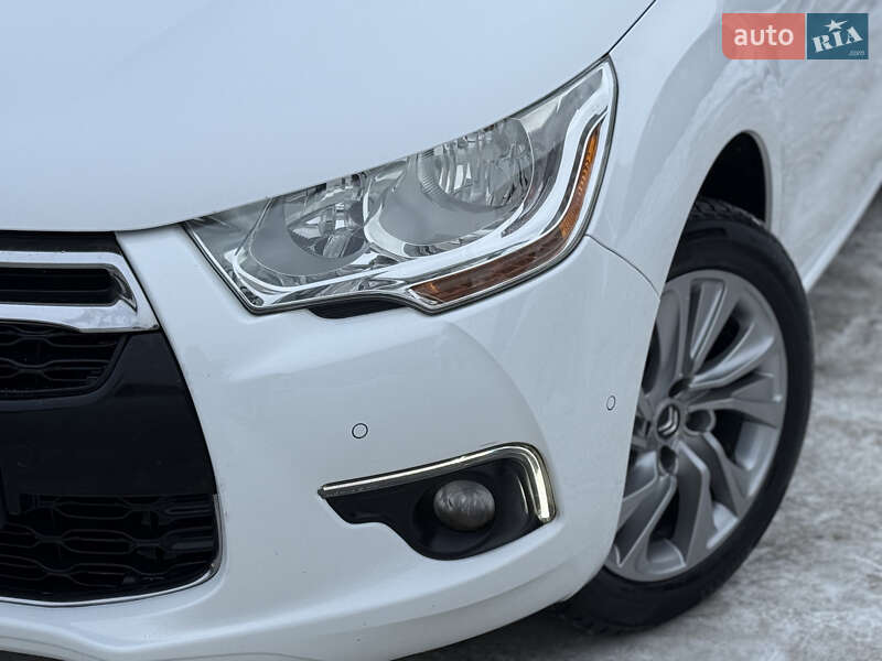 Хетчбек Citroen DS4 2012 в Стрию