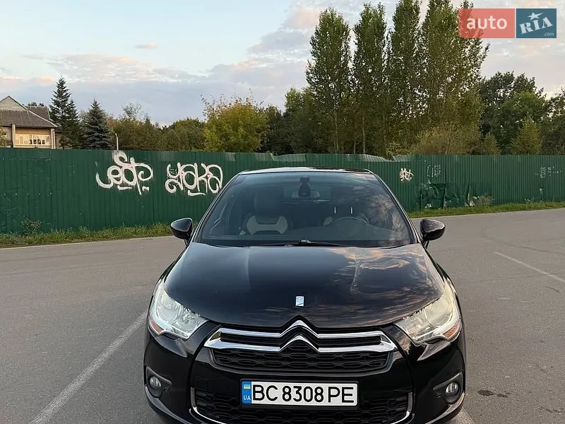 Citroen DS4 2012