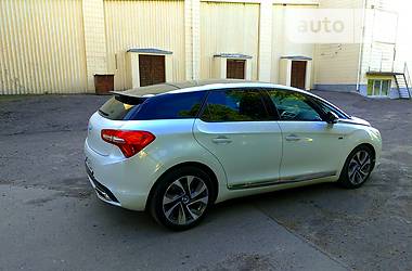 Хетчбек Citroen DS5 2012 в Дубні