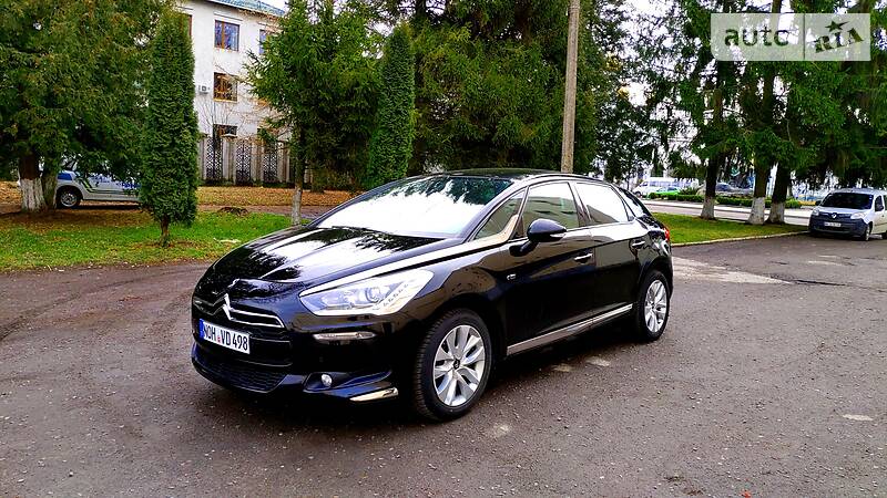 Хетчбек Citroen DS5 2014 в Дубні
