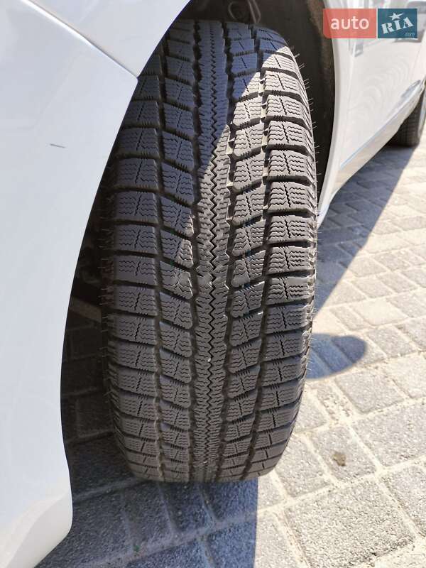 Хэтчбек Citroen DS5 2013 в Южном фото 12 Хэтчбек Citroen DS5 2013 в Южном