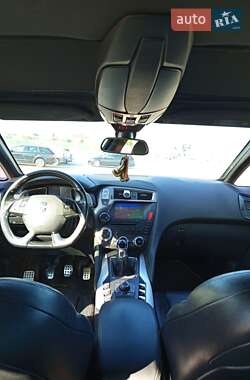 Хэтчбек Citroen DS5 2012 в 