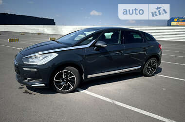 Хэтчбек Citroen DS5 2014 в Львове