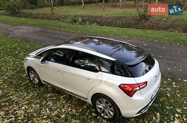 Хетчбек Citroen DS5 2013 в 