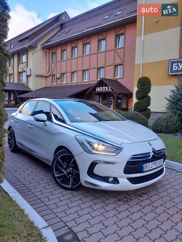 Хетчбек Citroen DS5 2012 в Рогатині