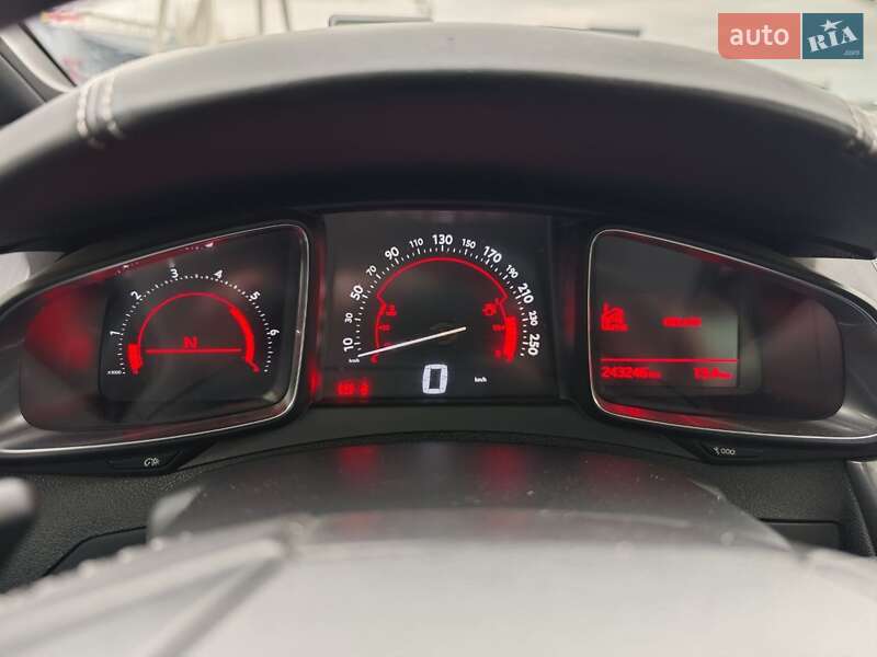 Хетчбек Citroen DS5 2013 в Львові