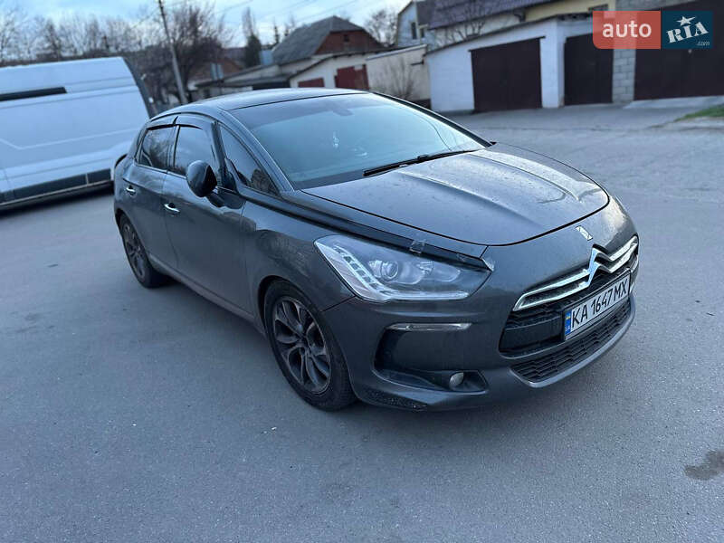 Хетчбек Citroen DS5 2013 в Дніпрі