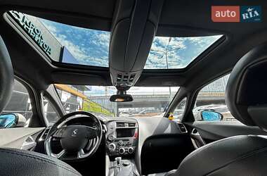 Хетчбек Citroen DS5 2012 в 