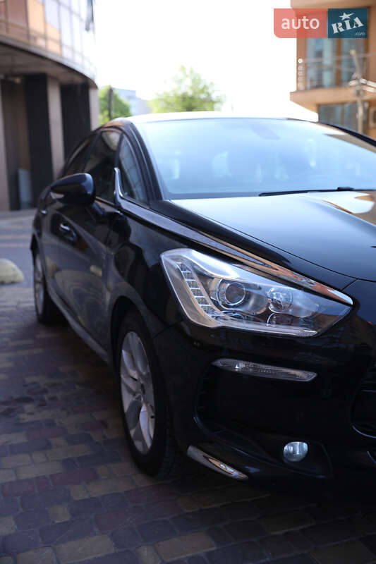 Хетчбек Citroen DS5 2014 в Вінниці