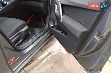 Хетчбек Citroen DS5 2013 в 