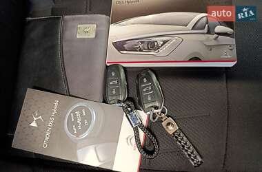 Хетчбек Citroen DS5 2013 в 