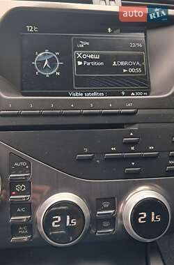 Хетчбек Citroen DS5 2012 в 