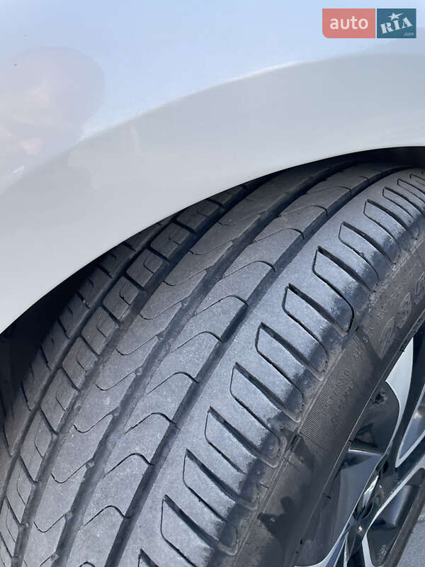 Хэтчбек Citroen DS5 2012 в Тернополе фото 10 Хэтчбек Citroen DS5 2012 в Тернополе