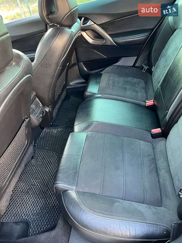 Хэтчбек Citroen DS5 2013 в Сторожинце