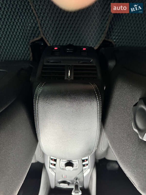 Хэтчбек Citroen DS5 2013 в Киеве