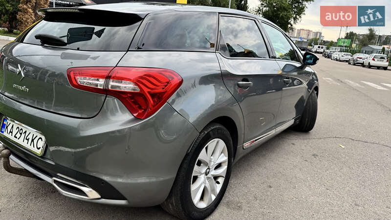 Хэтчбек Citroen DS5 2013 в Киеве