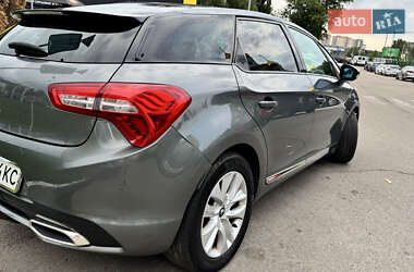 Хэтчбек Citroen DS5 2013 в 