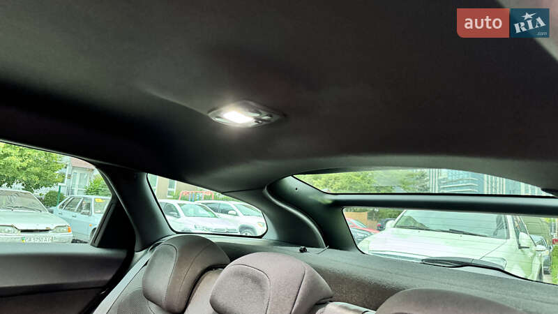 Хэтчбек Citroen DS5 2013 в Киеве