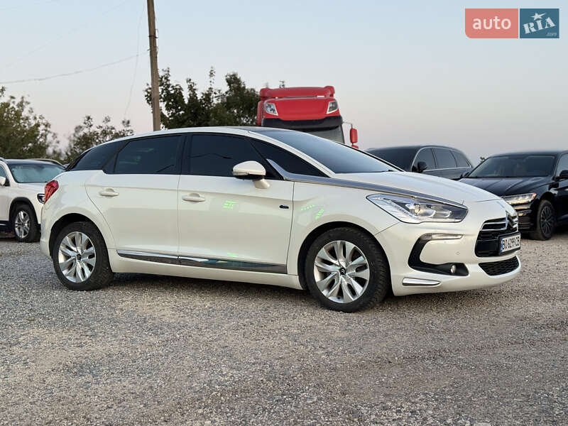 Хэтчбек Citroen DS5 2014 в Тернополе